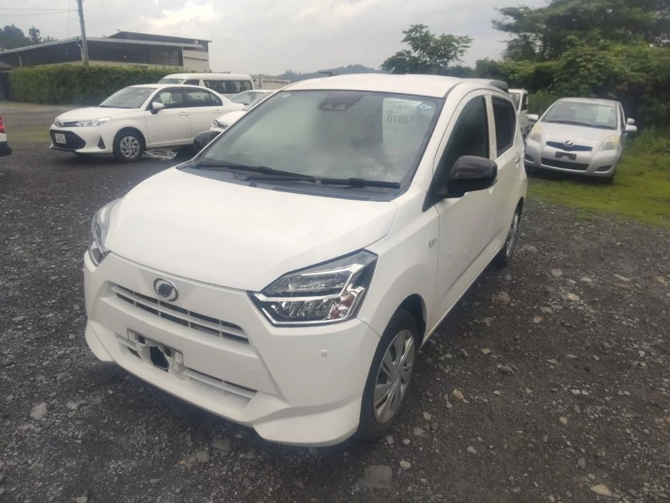 Daihatsu Mira e:S LA350S 2020